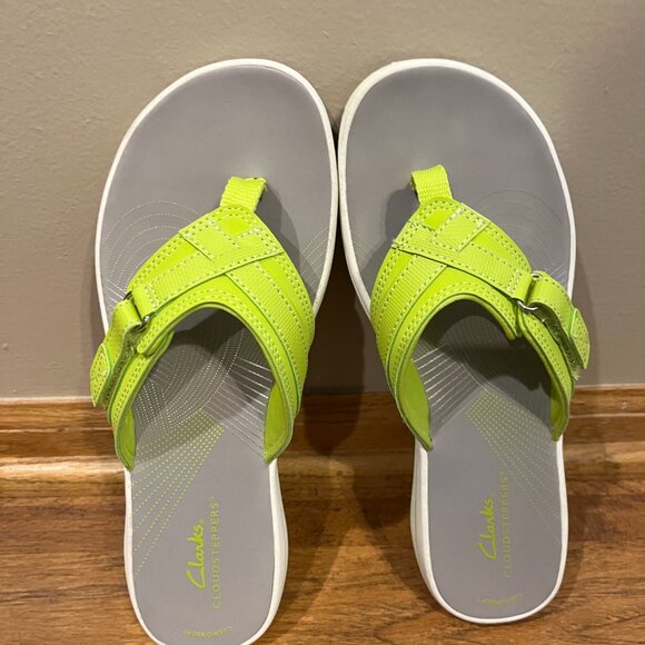 Clarks Flip Flops Women's Size 8 Lime Green Vacation Beach Comfort - Picture 2 of 9